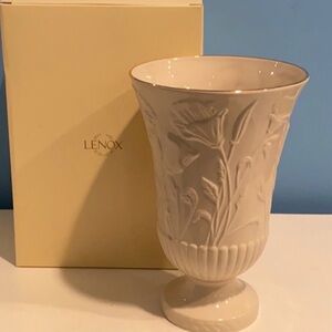 Lenox White Cream Floral Relief Pedestal Vase with Gold Rim